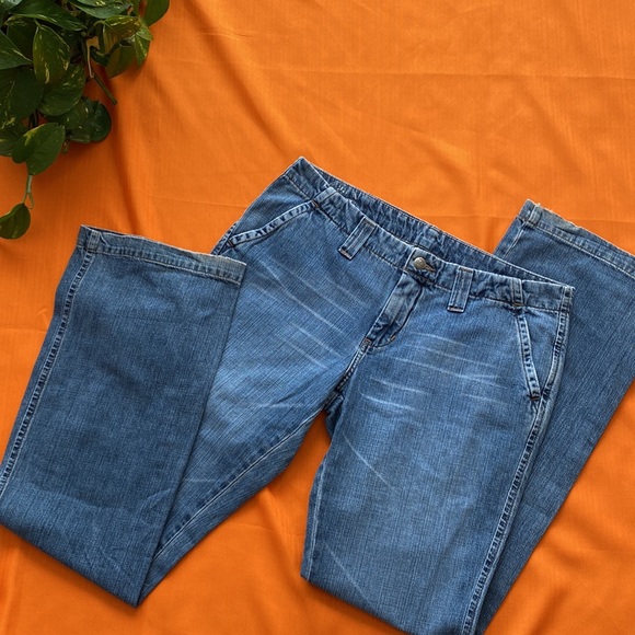 Vintage Flared Long Fit Denim Jeans - Picture 8 of 11